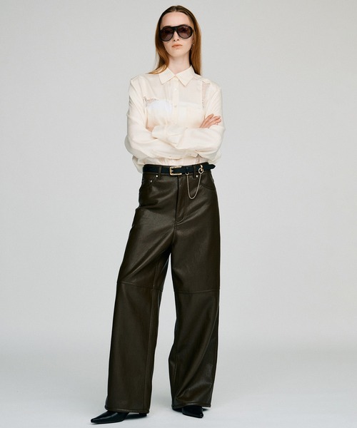 PRANK PROJECT(プランクプロジェクト)の「【2026Autumn Pre-Order】シンセテイックレザーストレートパンツ / Synthetic Leather Straight Pants(その他パンツ・レディース・ブラウン/ブラック・38/36/34)」の19枚目の写真