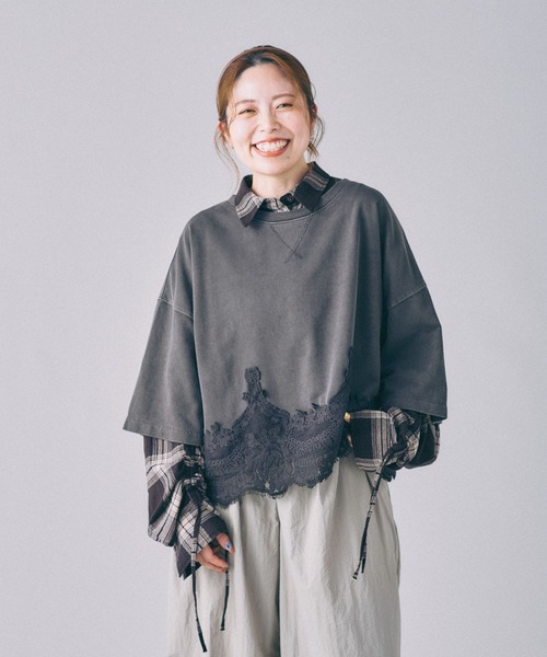 LEPSIM(レプシィム)の「レースドッキングミニ裏毛6分袖 840068(Tシャツ/カットソー・レディース・アイボリー/チャコールグレー/ライトブルー/グレー・FREE)」の1枚目の写真