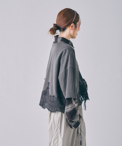 LEPSIM(レプシィム)の「レースドッキングミニ裏毛6分袖 840068(Tシャツ/カットソー・レディース・アイボリー/チャコールグレー/ライトブルー/グレー・FREE)」の16枚目の写真
