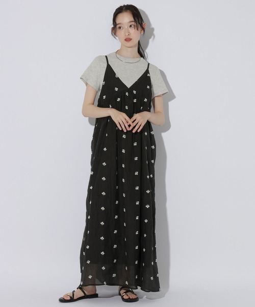 LAKOLE（ラコレ）の「楊柳刺繍キャミワンピース / 1051874（ワンピース・レディース・ライトグリーン/オフホワイト/ブラック・FREE）」の3枚目の写真