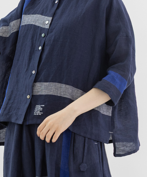 nop de nod(ノップドゥノッド)の「Ciel リネンラインパネル6分袖シャツ(シャツ/ブラウス・レディース・ブラック/レッド/ネイビー・M)」の10枚目の写真