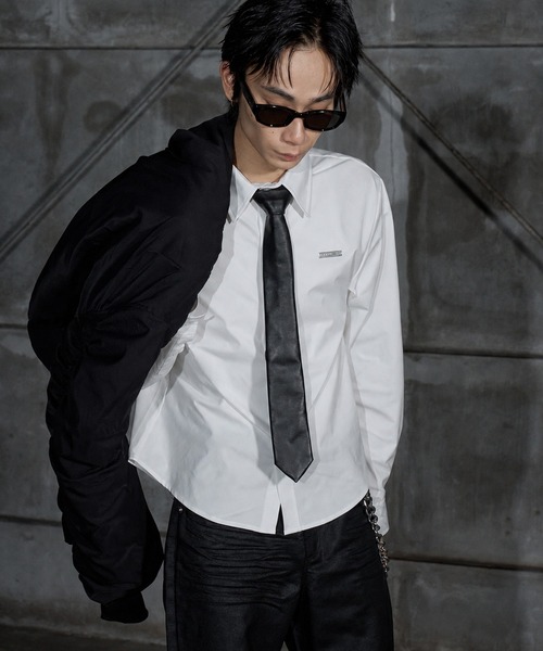 LANDNESS（ランドネス）の「【LANDNESS/ランドネス】Metal Plate Slim Fit Shirt／メタルプレートスリムフィットシャツ（シャツ/ブラウス・メンズ・ホワイト/ブラック/チャコールグレー・S/M/L）」の13枚目の写真