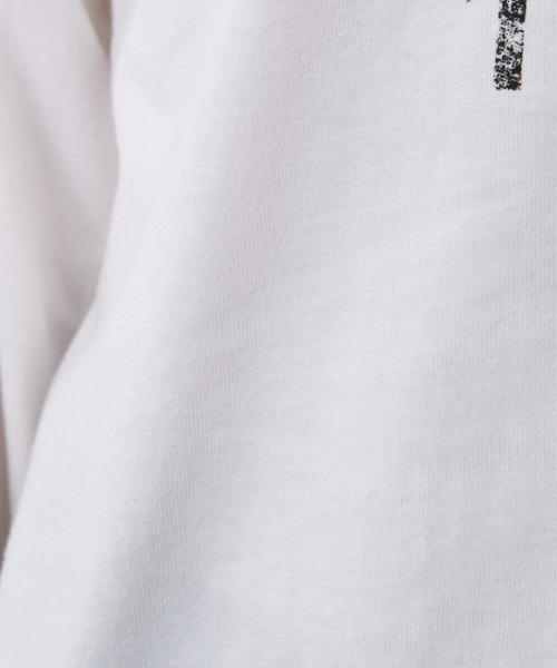 CHIC STYLE(シックスタイル)の「ロゴプリントロングスリーブTシャツ<大きいサイズ有>シックスタイル(Tシャツ/カットソー・レディース・オフホワイト/スミクロ・5L/4L/3L/LL/L/M)」の17枚目の写真
