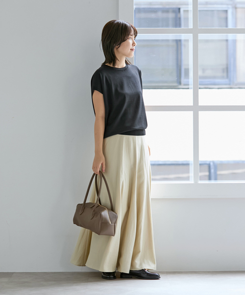 La TOTALITE(ラトータリテ)の「《追加3》【洗える】接触冷感ウォッシャブルフレンチプルオーバー(ニット/セーター・レディース・ベージュ/ブラック/ホワイト・FREE)」の19枚目の写真