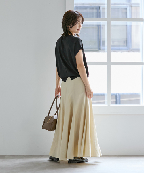 La TOTALITE(ラトータリテ)の「《追加3》【洗える】接触冷感ウォッシャブルフレンチプルオーバー(ニット/セーター・レディース・ベージュ/ブラック/ホワイト・FREE)」の20枚目の写真