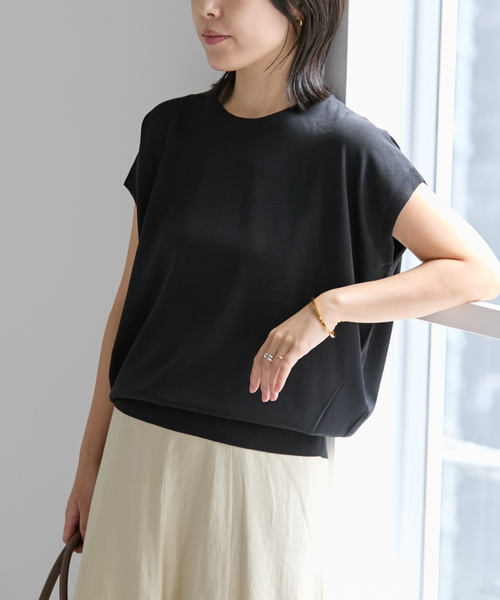 La TOTALITE(ラトータリテ)の「《追加3》【洗える】接触冷感ウォッシャブルフレンチプルオーバー(ニット/セーター・レディース・ベージュ/ブラック/ホワイト・FREE)」の22枚目の写真