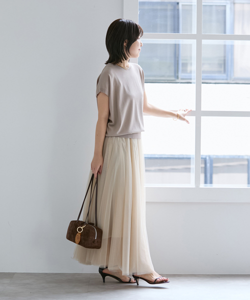 La TOTALITE(ラトータリテ)の「《追加3》【洗える】接触冷感ウォッシャブルフレンチプルオーバー(ニット/セーター・レディース・ベージュ/ブラック/ホワイト・FREE)」の5枚目の写真