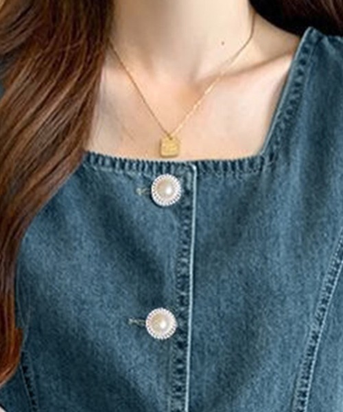 ReRe(リリ)の「パール風ボタンデニムパフスリーブブラウス(シャツ/ブラウス・レディース・ブルー・MEDIUM/LARGE/X-LARGE)」の3枚目の写真