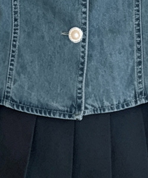 ReRe(リリ)の「パール風ボタンデニムパフスリーブブラウス(シャツ/ブラウス・レディース・ブルー・MEDIUM/LARGE/X-LARGE)」の6枚目の写真