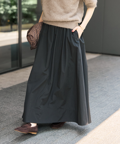 Spick & Span(スピックアンドスパン)の「コットンナイロンタックフレアスカート(スカート・レディース・ブラック/カーキ/マスタード・38/36)」の7枚目の写真