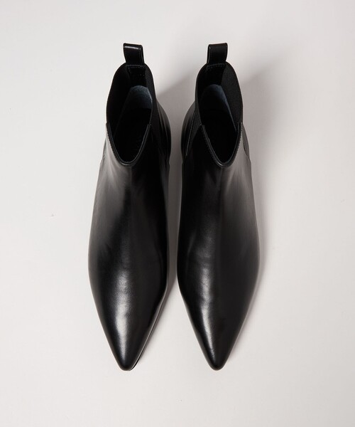 MARW UNITED ARROWS(マルゥ ユナイテッドアローズ)の「<MARW UNITED ARROWS+ODETTE E ODILE>バックゴア ショートブーツ(ブーツ・レディース・ブラック・23.5cm/23cm/24cm/22.5cm/22cm/25cm/24.5cm)」の4枚目の写真