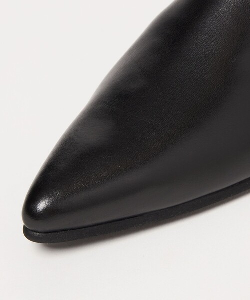MARW UNITED ARROWS(マルゥ ユナイテッドアローズ)の「<MARW UNITED ARROWS+ODETTE E ODILE>バックゴア ショートブーツ(ブーツ・レディース・ブラック・23.5cm/23cm/24cm/22.5cm/22cm/25cm/24.5cm)」の9枚目の写真