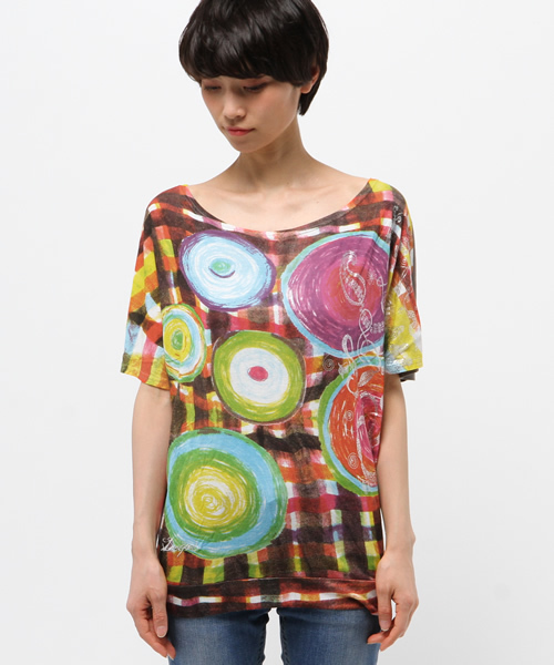 Desigual(デシグアル)の「「Desigual/デシグアル」Tシャツ(Tシャツ/カットソー・レディース・レッド系その他・SMALL/LARGE/MEDIUM)」の2枚目の写真
