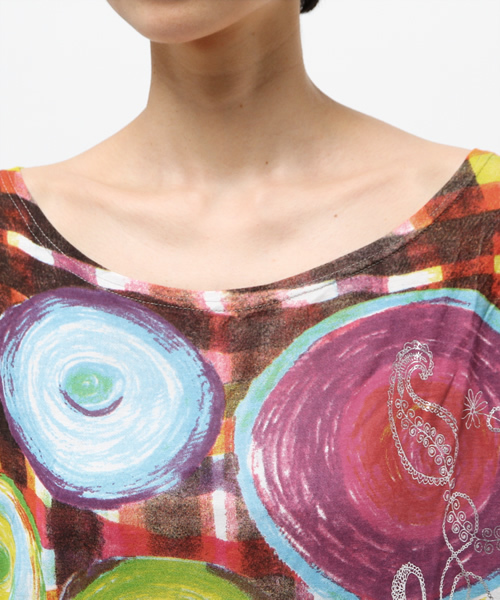 Desigual(デシグアル)の「「Desigual/デシグアル」Tシャツ(Tシャツ/カットソー・レディース・レッド系その他・SMALL/LARGE/MEDIUM)」の5枚目の写真
