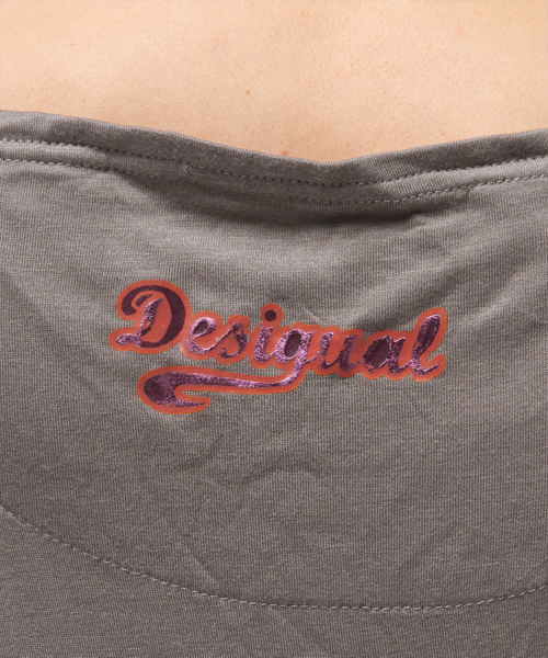 Desigual(デシグアル)の「「Desigual/デシグアル」Tシャツ(Tシャツ/カットソー・レディース・レッド系その他・SMALL/LARGE/MEDIUM)」の7枚目の写真