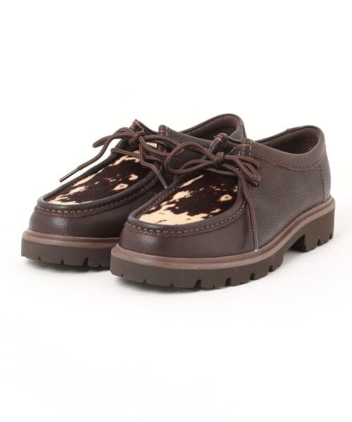 Clarks(クラークス)の「Clarks クラークス CLEYHILL SEAM【本革】メンズシューズ モカシン ワラビー ハラコ調 アニマル柄 ホルスタイン柄(クレイヒルシーム) 26329453 ブラウンコンビ(モカシン/デッキシューズ・メンズ・ブラック・26.0cm/26.5cm/27.0cm/25.5cm)」の1枚目の写真