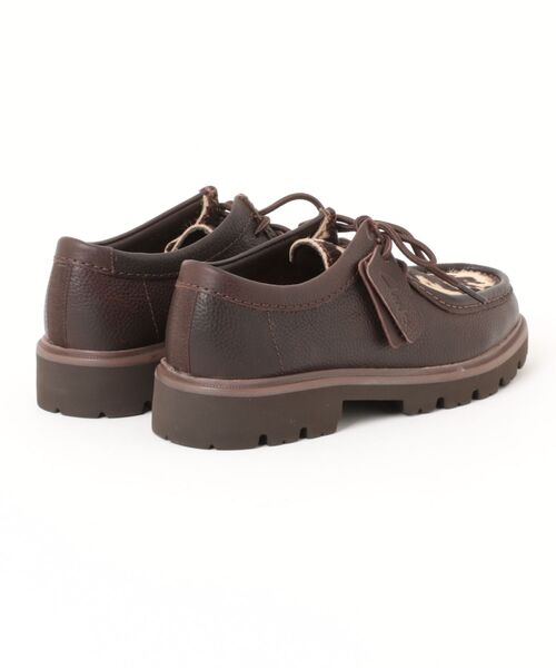 Clarks(クラークス)の「Clarks クラークス CLEYHILL SEAM【本革】メンズシューズ モカシン ワラビー ハラコ調 アニマル柄 ホルスタイン柄(クレイヒルシーム) 26329453 ブラウンコンビ(モカシン/デッキシューズ・メンズ・ブラック・26.0cm/26.5cm/27.0cm/25.5cm)」の2枚目の写真