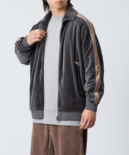 PUMA（プーマ）の「【WEB先行予約】[PUMA/プーマ] 別注 T7 ベロアトラックジャケット（ジャージ・レディース・キャメル/グレー・XS/S/M/L/XL）」の8枚目の写真