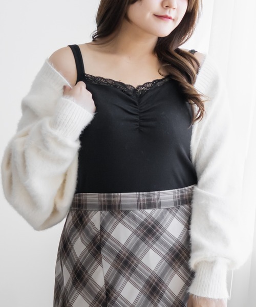 CLETTE(クレット)の「レース使いキャミソール(キャミソール・レディース・オフホワイト/ブラック・LL/4L/3L)」の5枚目の写真