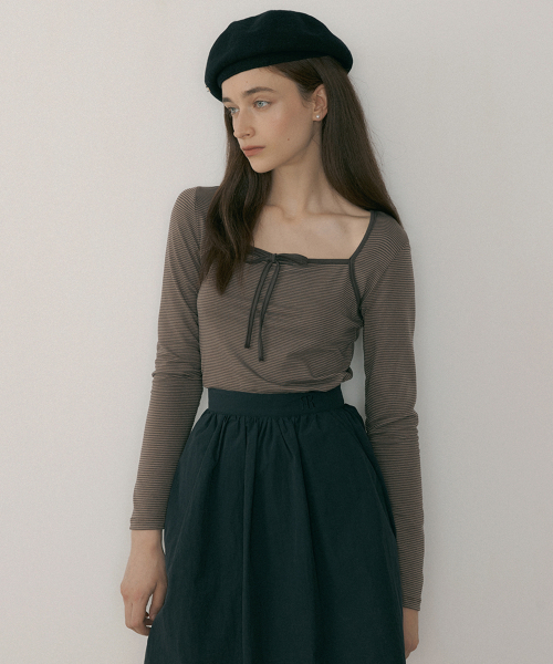 REORG（リオルグ）の「MOR STRIPE SQUARE NECK RIBBON T-SHIRTS BROWN（Tシャツ/カットソー・レディース・その他・FREE）」の4枚目の写真