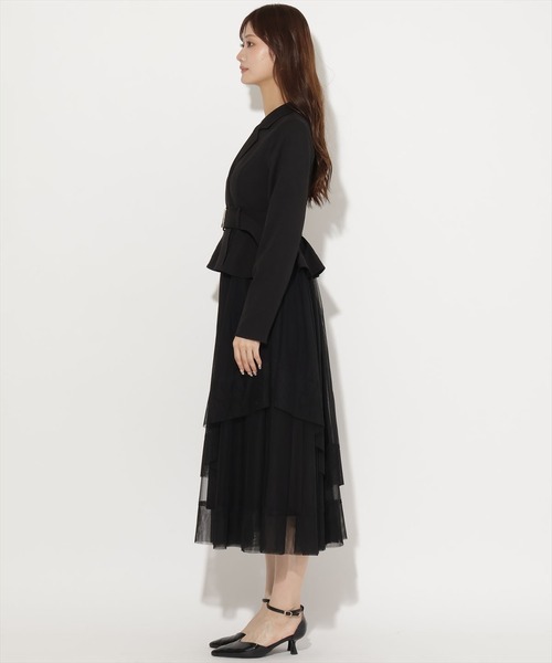 AND COUTURE(アンドクチュール)の「ペプラムジャケットレイヤードワンピース(ワンピース・レディース・ベージュ/チャコールグレー/ブラック・FREE)」の12枚目の写真