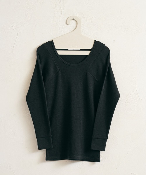 ARCHI（アーキ）の「WASHABLE WOOL TOP（Tシャツ/カットソー・レディース・アイボリー/チャコールグレー/ダークブラウン・S/M）」の3枚目の写真