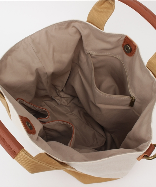 LuuNa（ルーナ）の「toleur キャンバス 2WA ショルダー トートバッグ（ショルダーバッグ・レディース・ベージュ/カーキ/その他・FREE）」の12枚目の写真