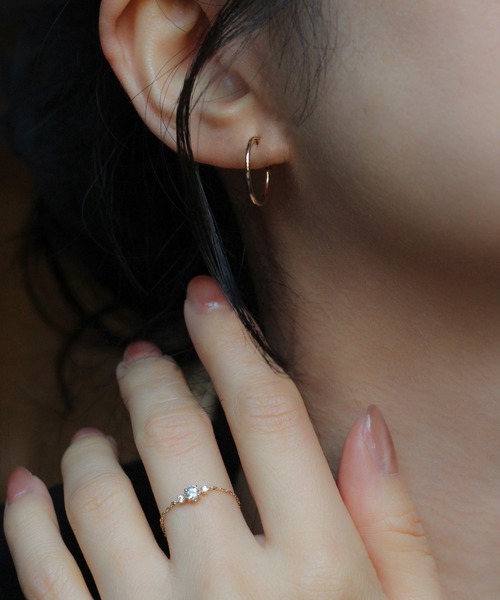 NOIR DE POUPEE（ノワールドプーペ）の「K10 フープピアス15mm（ピアス（両耳用）・レディース・ゴールド・FREE）」の9枚目の写真