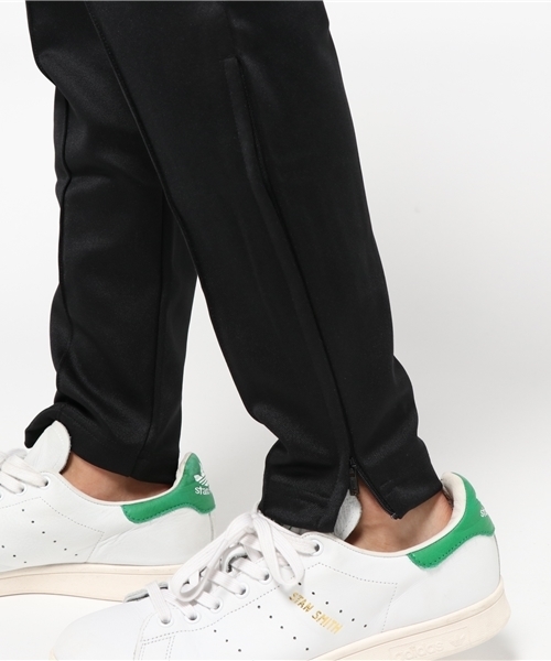 adidas（アディダス）の「『adidas Originals = PHARRELL WILLIAMS Hu Holiday』オリジナルス パンツ [PW HU TAPERED PANTS]（その他パンツ・メンズ・ブラック・XX-LARGE/X-SMALL/X-LARGE/XXX-LARGE/MEDIUM/SMALL/LARGE）」の11枚目の写真