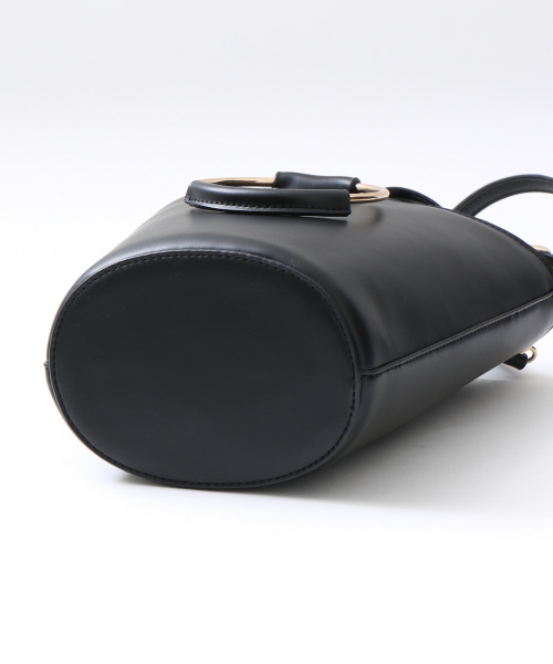 LOWELL things（ロウェル　シングス）の「リングハンドルバケツ型ショルダー（ショルダーバッグ・レディース・ネイビー/ブラック/ピンクベージュ・FREE）」の7枚目の写真