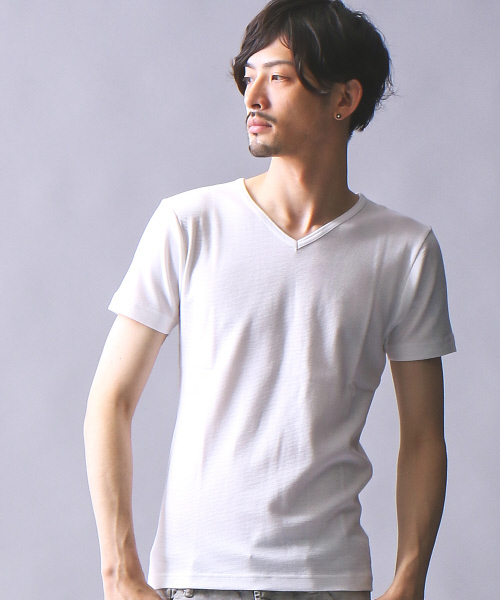 5351 POUR LES HOMMES（ゴーサンゴーイチプールオム）の「ベアワッフルVネックカットソー（Tシャツ/カットソー・メンズ・ブラック/その他16/ホワイト・48/44/46）」の2枚目の写真