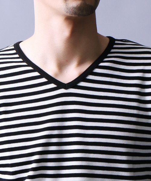 5351 POUR LES HOMMES（ゴーサンゴーイチプールオム）の「ベアワッフルVネックカットソー（Tシャツ/カットソー・メンズ・ブラック/その他16/ホワイト・48/44/46）」の5枚目の写真