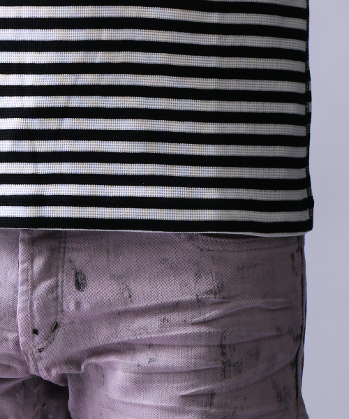 5351 POUR LES HOMMES（ゴーサンゴーイチプールオム）の「ベアワッフルVネックカットソー（Tシャツ/カットソー・メンズ・ブラック/その他16/ホワイト・48/44/46）」の7枚目の写真