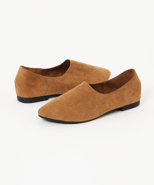 MERLOT（メルロー）の「フェイクスエードバブーシュ007-1437S（スリッポン・レディース・キャメル/レッド/ブラック/ライトベージュ・L/M）」の4枚目の写真