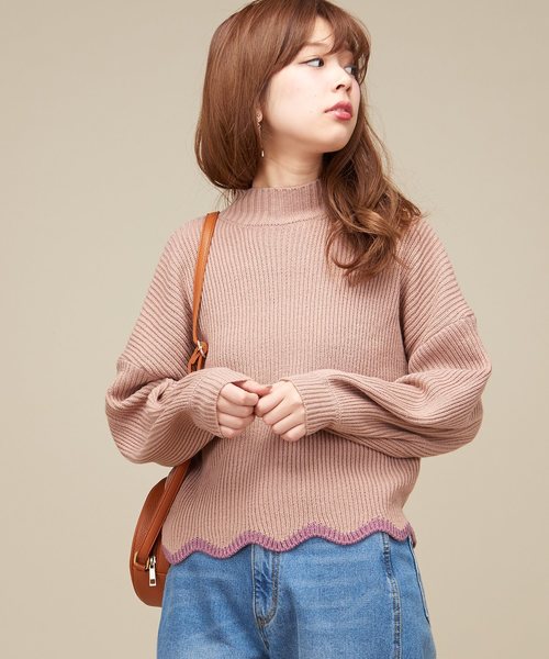 natural couture（ナチュラルクチュール）の「配色スカラップヘムニット（ニット/セーター・レディース・ブラック/オフホワイト/サックスブルー/ピンク・FREE）」の4枚目の写真