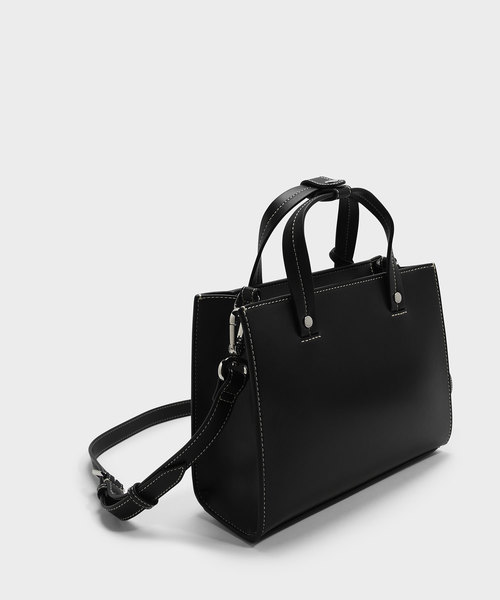 CHARLES & KEITH(チャールズ & キース)の「ストラクチャートップハンドルバッグ / STRUCTURED TOP HANDLE BAG(トートバッグ・レディース・ブラック/ピンク系その他・M)」の5枚目の写真