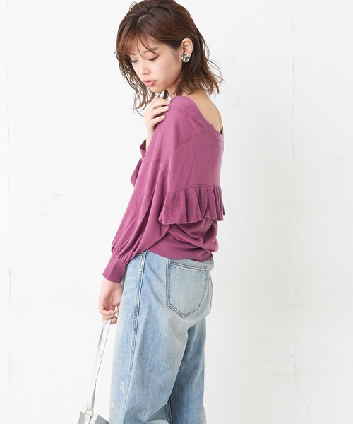 natural couture(ナチュラルクチュール)の「バックフリル薄手カーディガン(カーディガン/ボレロ・レディース・ブラック/ベージュ/パープル/ブラウン・FREE)」の4枚目の写真