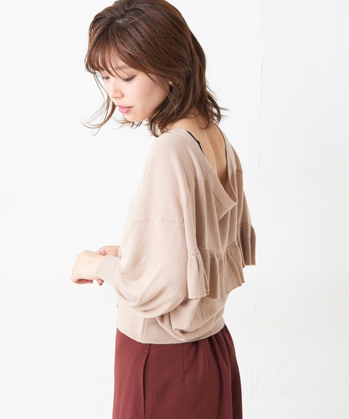 natural couture(ナチュラルクチュール)の「バックフリル薄手カーディガン(カーディガン/ボレロ・レディース・ブラック/ベージュ/パープル/ブラウン・FREE)」の12枚目の写真