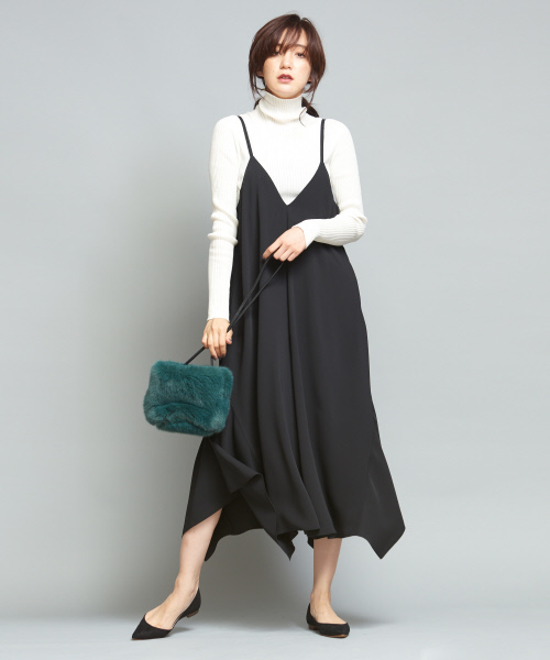 Au BANNISTER(オゥバニスター)の「フラットパンプス(パンプス・レディース・その他/ブラック/ボルドー/グレイッシュベージュ・35/38/39/34/36/40/37)」の19枚目の写真