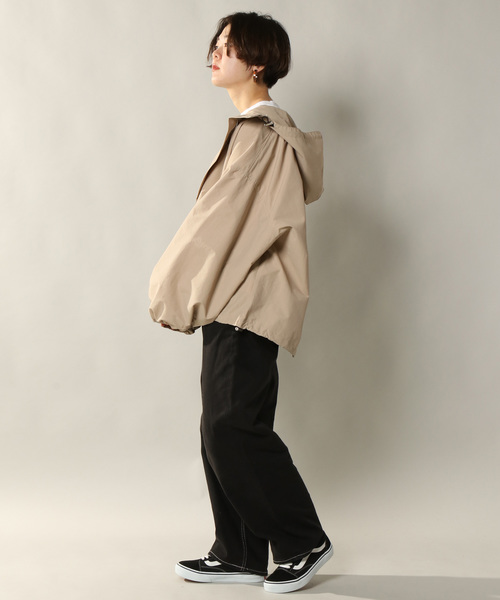 notch.（ノッチ）の「ボリュームソデマウンテンパーカー（マウンテンパーカー・レディース・ブラック/ベージュ/オリーブ/ライトベージュ・M）」の6枚目の写真