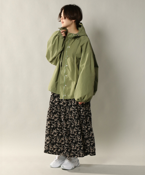 notch.（ノッチ）の「ボリュームソデマウンテンパーカー（マウンテンパーカー・レディース・ブラック/ベージュ/オリーブ/ライトベージュ・M）」の17枚目の写真