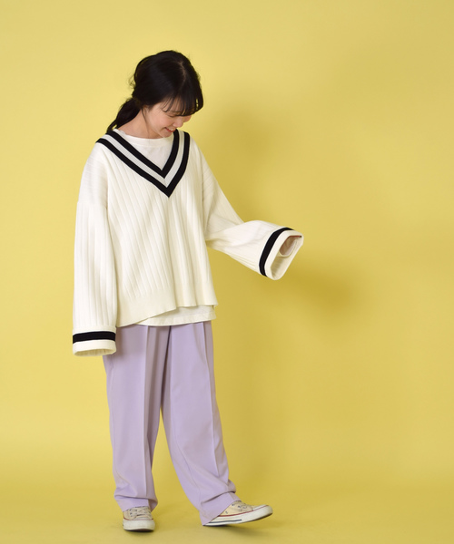 w closet(ダブルクローゼット)の「ポリカルゼカラータックパンツ(その他パンツ・レディース・ラベンダー/カーキ/キナリ・FREE)」の4枚目の写真