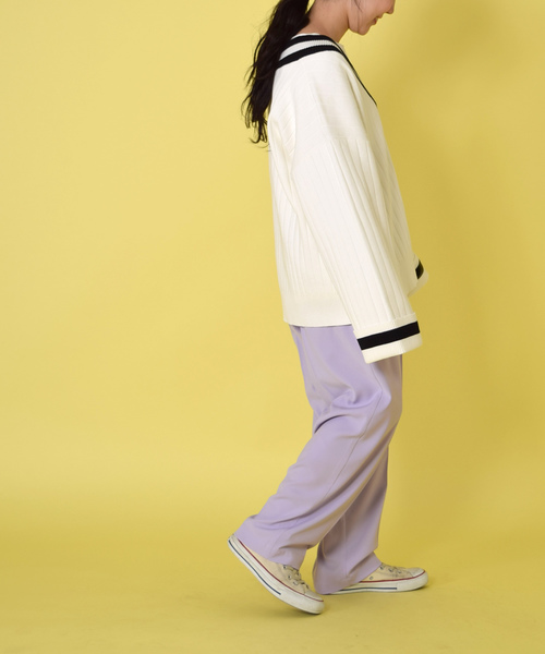 w closet(ダブルクローゼット)の「ポリカルゼカラータックパンツ(その他パンツ・レディース・ラベンダー/カーキ/キナリ・FREE)」の5枚目の写真