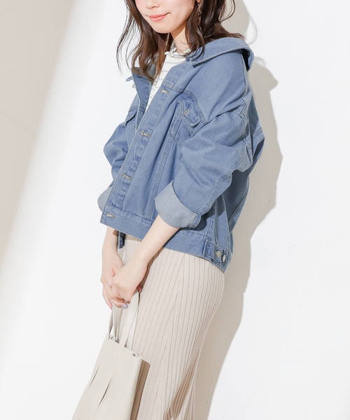 natural couture（ナチュラルクチュール）の「ゆったりビッグGジャン（デニムジャケット・レディース・アイボリー/ベージュ/インディゴブルー/サックスブルー・FREE）」の3枚目の写真