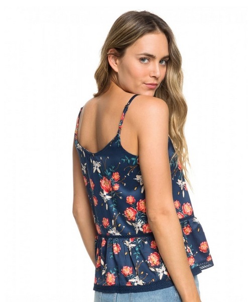 ROXY(ロキシー)の「MANHATTAN AT DUSK SA/ロキシー キャミソール(キャミソール・レディース・ネイビー・SMALL/MEDIUM/LARGE)」の4枚目の写真