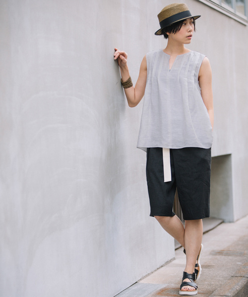 Munich（ミューニック）の「シャンブレーボイルリネンタックブラウス（シャツ/ブラウス・レディース・ホワイト/ライトグレー/ブルー/レッド・FREE）」の3枚目の写真