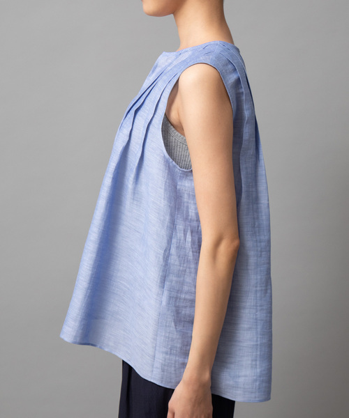 Munich（ミューニック）の「シャンブレーボイルリネンタックブラウス（シャツ/ブラウス・レディース・ホワイト/ライトグレー/ブルー/レッド・FREE）」の6枚目の写真