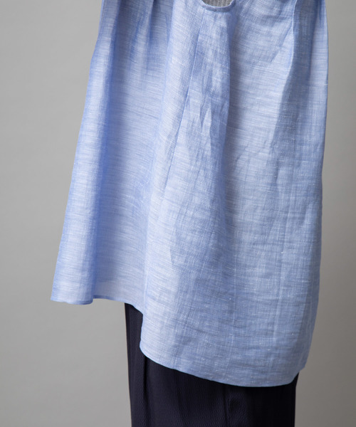 Munich（ミューニック）の「シャンブレーボイルリネンタックブラウス（シャツ/ブラウス・レディース・ホワイト/ライトグレー/ブルー/レッド・FREE）」の12枚目の写真