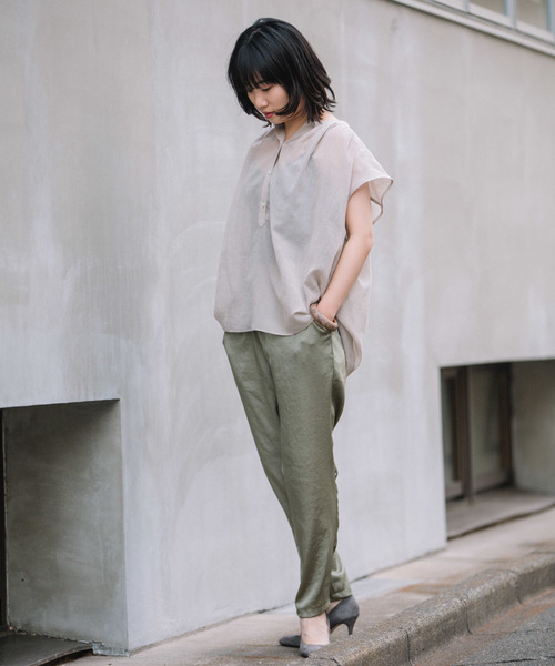 Munich（ミューニック）の「シャンブレーボイルリネンタックブラウス（シャツ/ブラウス・レディース・ホワイト/ライトグレー/ブルー/レッド・FREE）」の21枚目の写真