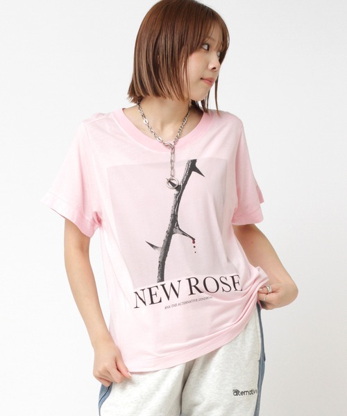 RNA(アールエヌエー)の「M1169 NEW ROSE TEE(Tシャツ/カットソー・レディース・ホワイト/ブラック/ピンク・MEDIUM)」の1枚目の写真